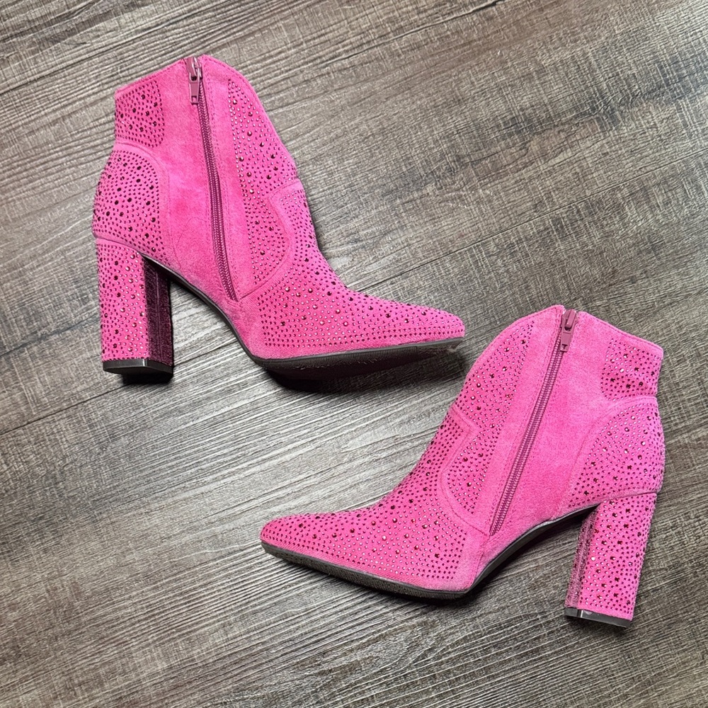Pierre Dumas Fuchsia Ankle Booties - Picture 11 of 11
